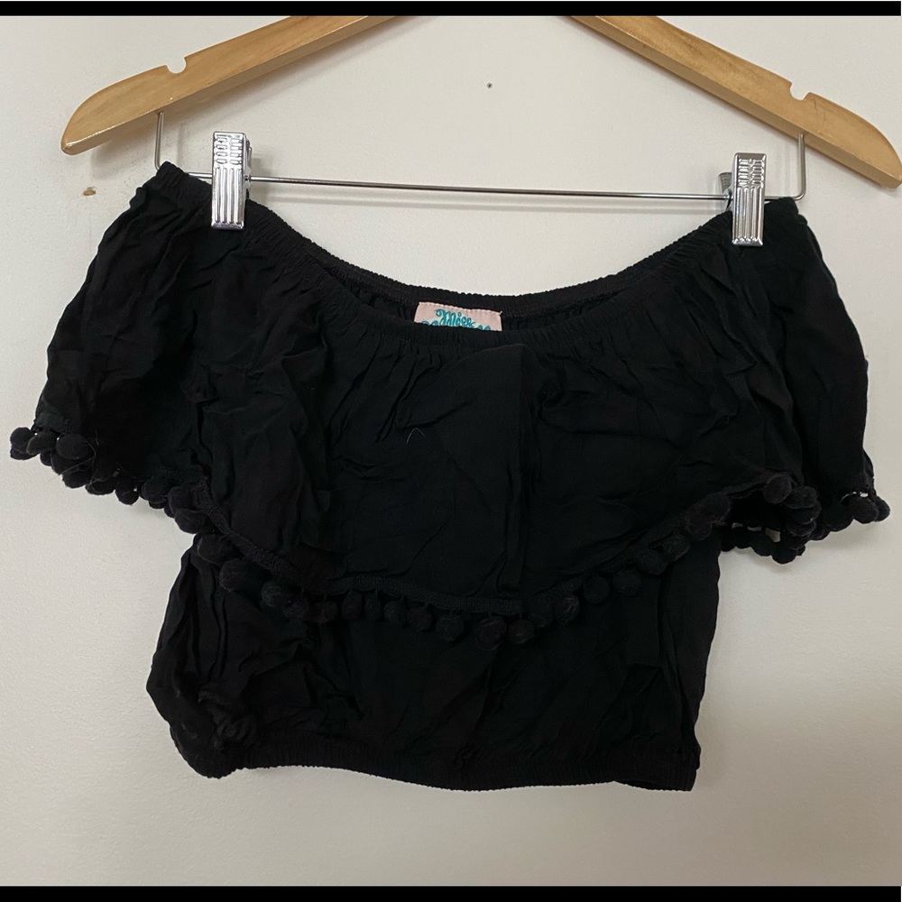 Crop top with pom Pom details, size small